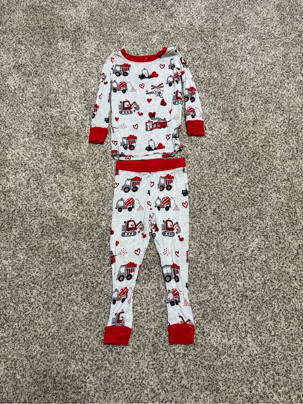 LITTLE SLEEPIES Long Sleeve Loads of Love Red Truck Print Pajama Set 18-24 Month